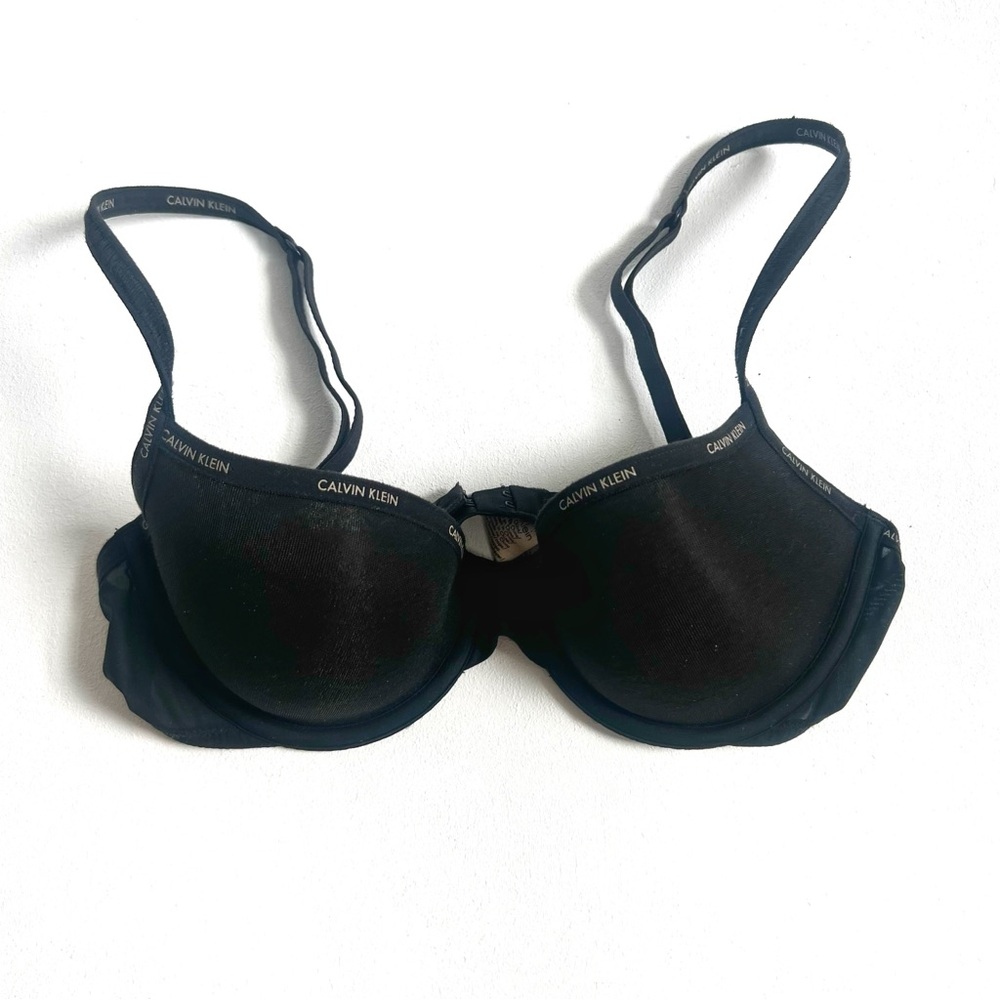 Calvin Klein | Adjustable Tshirt Bra